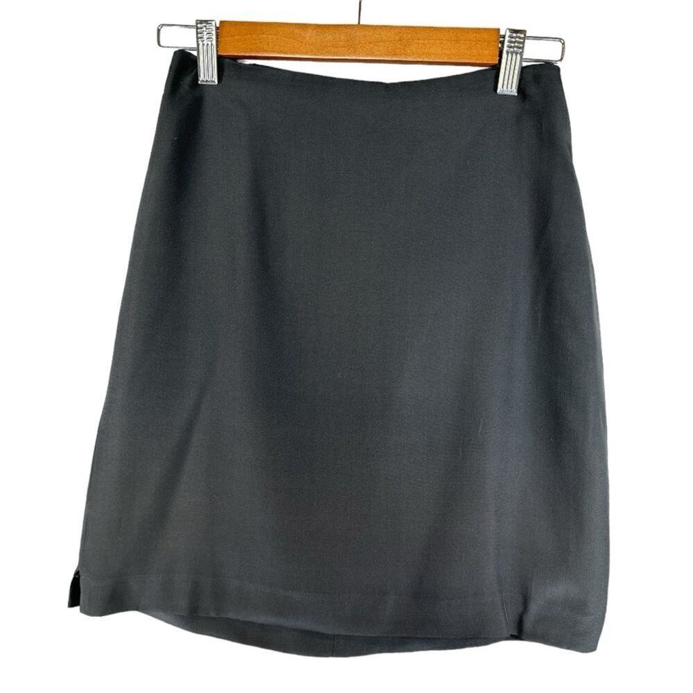 Betsey Johnson Skirt Women's XS 100% Silk Black